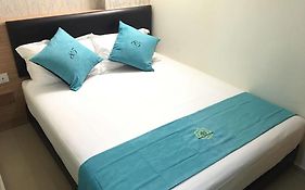 85 Beach Garden Hotel